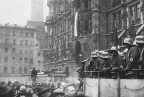 Действительно серьёзные события, которые многие восприняли за первоапрельскую шутку