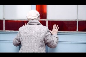 Блогер вернул свою бабушку на 40 лет назад