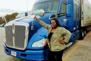 Когда надоело варить борщи: нелёгкая работа женщин-дальнобойщиц