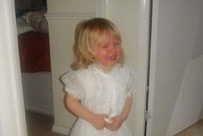 Родители раскрывают совершенно невероятные причины детского плача!