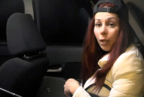 Пьяная девушка ехала от любовника чтобы зарезать мужа