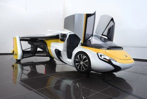 В Монако показали серийный летающий автомобиль