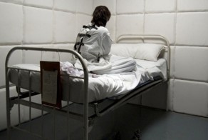 Эксперимент Розенхана: Исследование, которое потрясло мир психиатрии