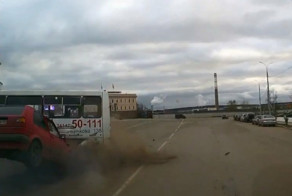 ДТП с участием пассажирского автобуса в Воткинске