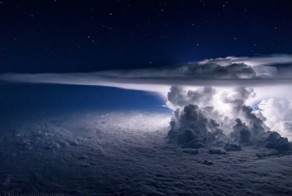 Пилоты-фотографы снимают фантастические кадры за штурвалом