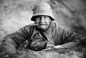 Зачем на немецких касках рога?