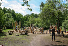 Детская площадка здорового человека