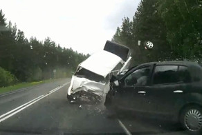 Авария дня. Смертельное лобовое в Башкирии