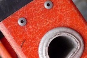 Художник видит лица в предметах и рисует по ним персонажей