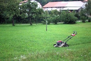 Лень -двигатель прогресса! Как косить газон не напрягаясь