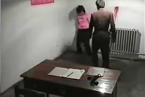 Появилось видео пыток женщины полицией КНДР за сексуальную связь с иностранцами