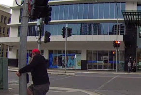 20 гифок о мгновенной карме: не шутите с судьбой