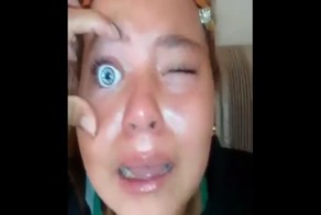 11-летняя жительница Бразилии пожалела, что вставила себе под веко кукольный глаз