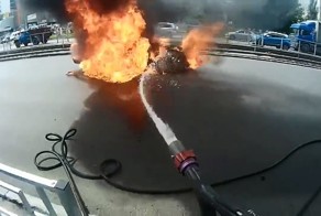 Тушение автомобиля в Барнауле от первого лица