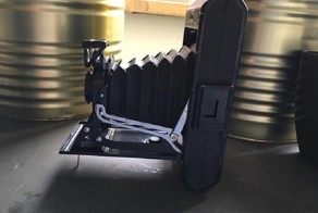 Фотокамера 1920-х годов целый век хранила свою историю