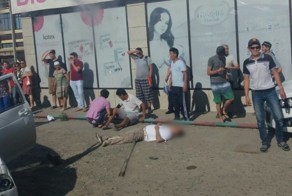 Авария дня. В Казахстане перевернулся и придавил пешехода