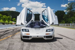 Суперкар McLaren F1 немерены продать за рекордную сумму