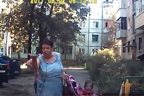 "Добрые" соседи не дают проехать