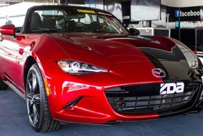 "Половинчатая" Mazda MX-5 Miata 