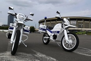 Концерн "Калашников" показал электромотоциклы для полиции