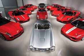 В США продали коллекцию Ferrari за $16,5 миллионов