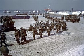Высадка в Нормандии в 1944 году - фотографии в цвете