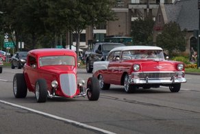 Woodward Dream Cruise - крупнейший автопробег в США