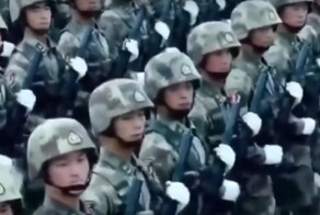 Армия Китая, дисциплина и порядок!