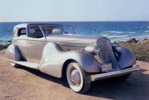 Duesenberg J - сокрушающий авторитеты