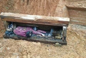 Китайские строители обнаружили древний труп на стройке