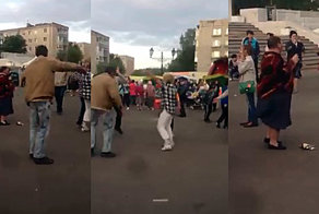 Народ веселится и танцует
