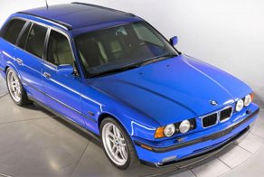 Голубой BMW M5 E34, выпущенный всего в двух экземплярах