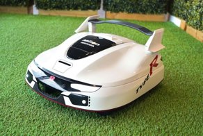 Honda выпустила газонокосилку в стиле Civic Type R