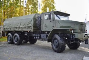 На вершину Эльбруса на броневиках: стартовала уникальная экспедиция Минобороны