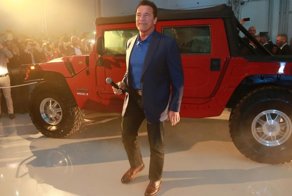 Шварценеггер переделал свой Hummer в электромобиль