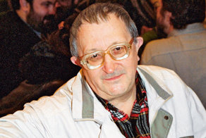 В  1995 году  писатель Борис Стругацкий  написал статью о признаках фашизма