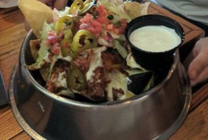 Такая сервировка любому испортит аппетит!