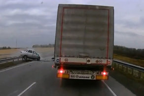 Авария дня. Три человека погибли на трассе под Чебаркулем