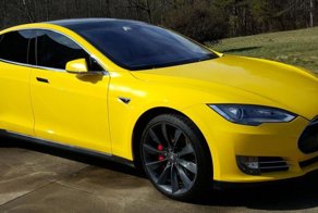 Хакнутая и очень быстрая Tesla продается в США