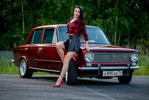 25 лучших фото девушек с «Жигулями»