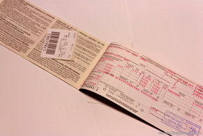 Пулково возвращается к бумажным билетам