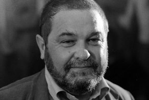 8 октября 1931 года родился советский журналист и писатель, мастер детектива Юлиан Семёнов