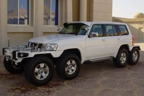 Автомобильные шедевры "Радужного шейха"
