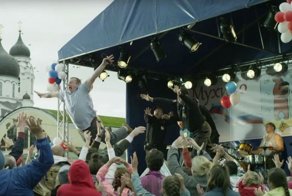 «Ленинград» выпустил клип о пьющем провинциале-кандидате в президенты