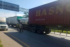 Смертельный "паровозик" из грузовиков