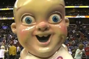 15 самых идиотских талисманов спортивных команд