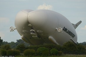 Полетели? Самый большой в мире дирижабль Airlander 10 готовится к воздушным круизам