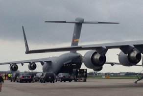 Кортеж американского президента в самолете