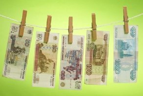 Не имей сто рублей, а имей справку 2-НДФЛ. Банки все чаще блокируют счета клиентов