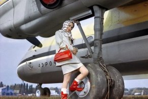 Постеры авиаконцерна "Антонов" времен СССР